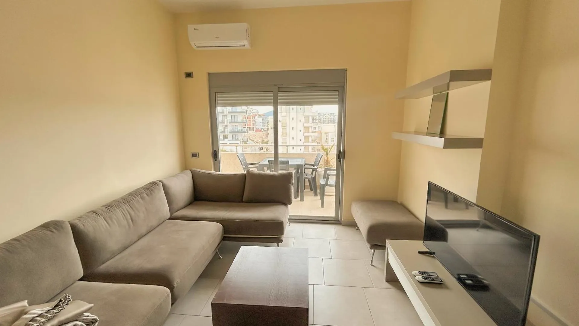 Rio Apartments 3 Sarandë